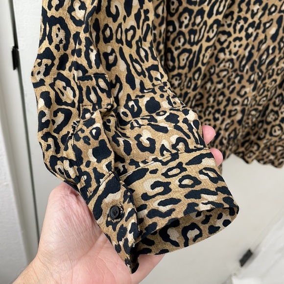 Zara Animal Print Button Down Shirt Blouse Medium - Picture 7 of 8